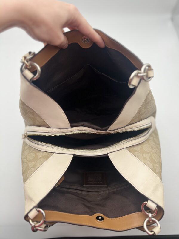 Coach Shoulder Bag Tote Signature Canvas - Image 8