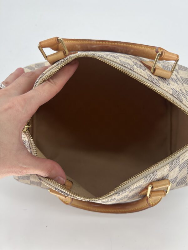 Louis Vuitton Azur Speedy 30 - Image 7