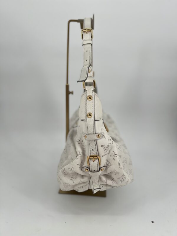 Louis Vuitton Mahina Shoulder Bag - Image 3